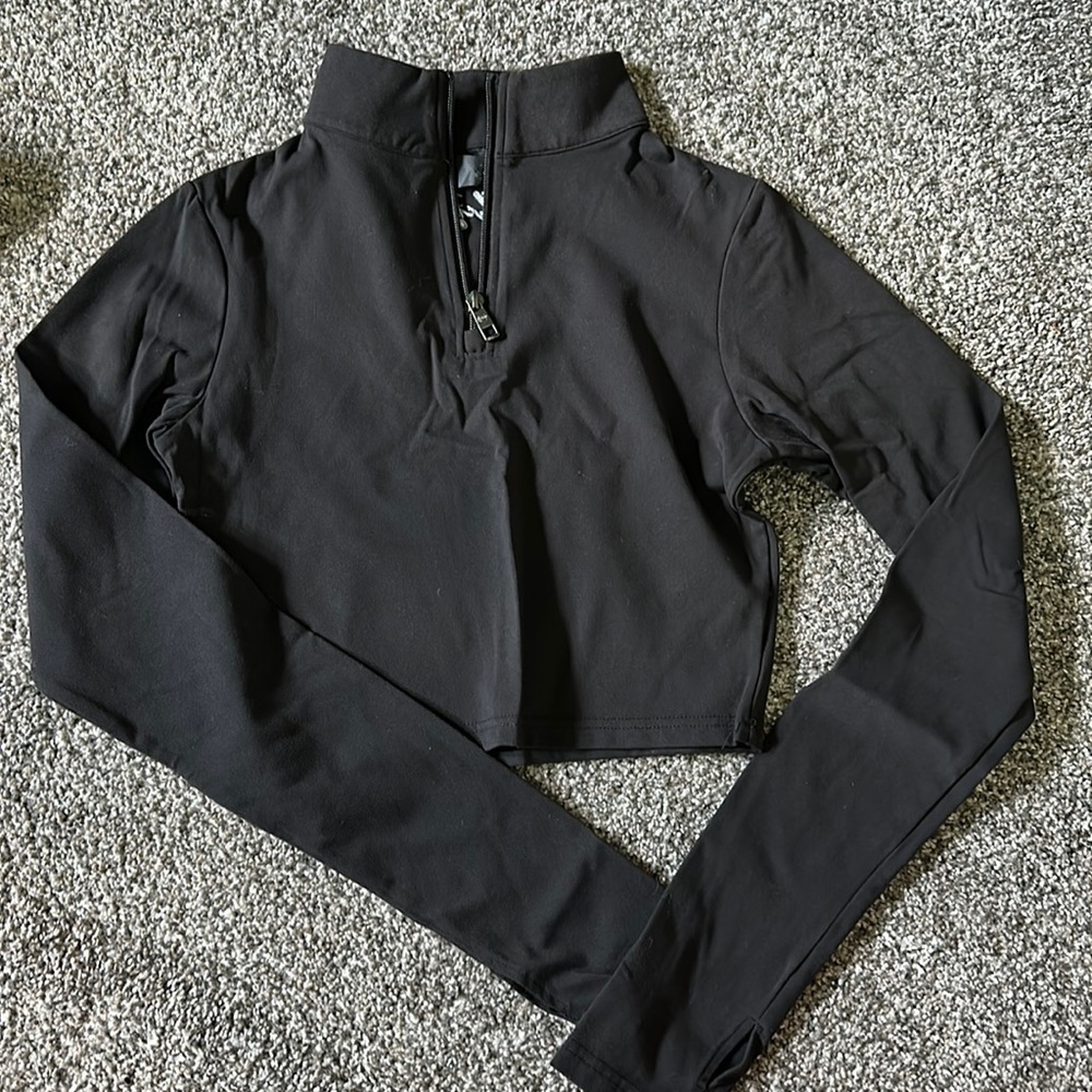 Balance Athletica (Vitality) Refine cropped quarter zip